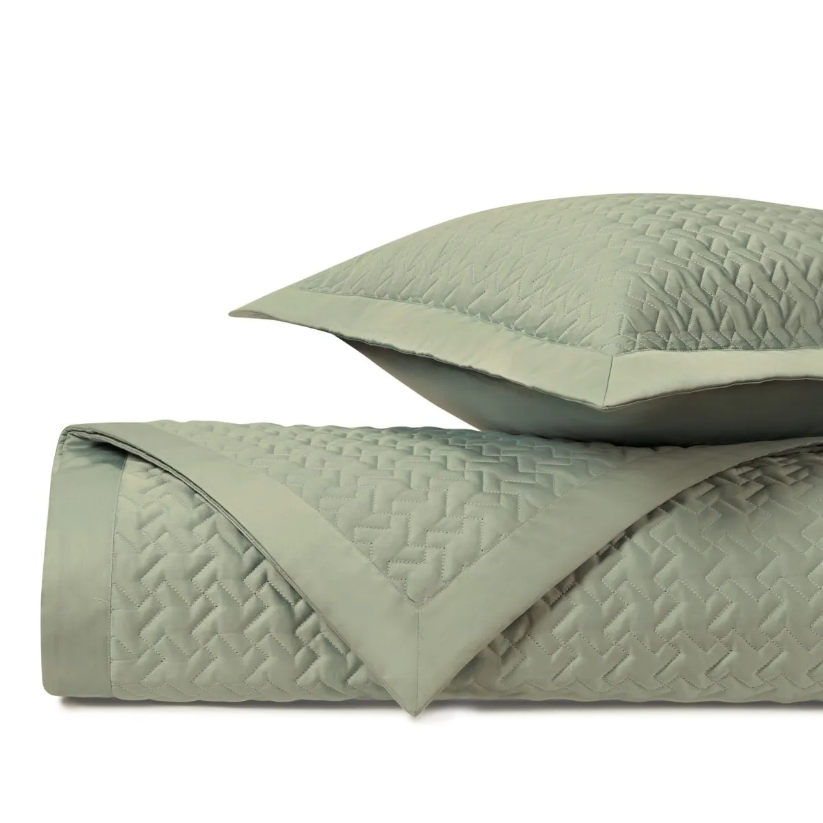 Houndstooth Quilted Crystal Green by Home Treasures