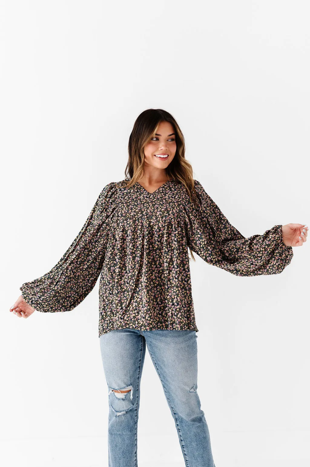 Victoria Floral Top - Size Small Left